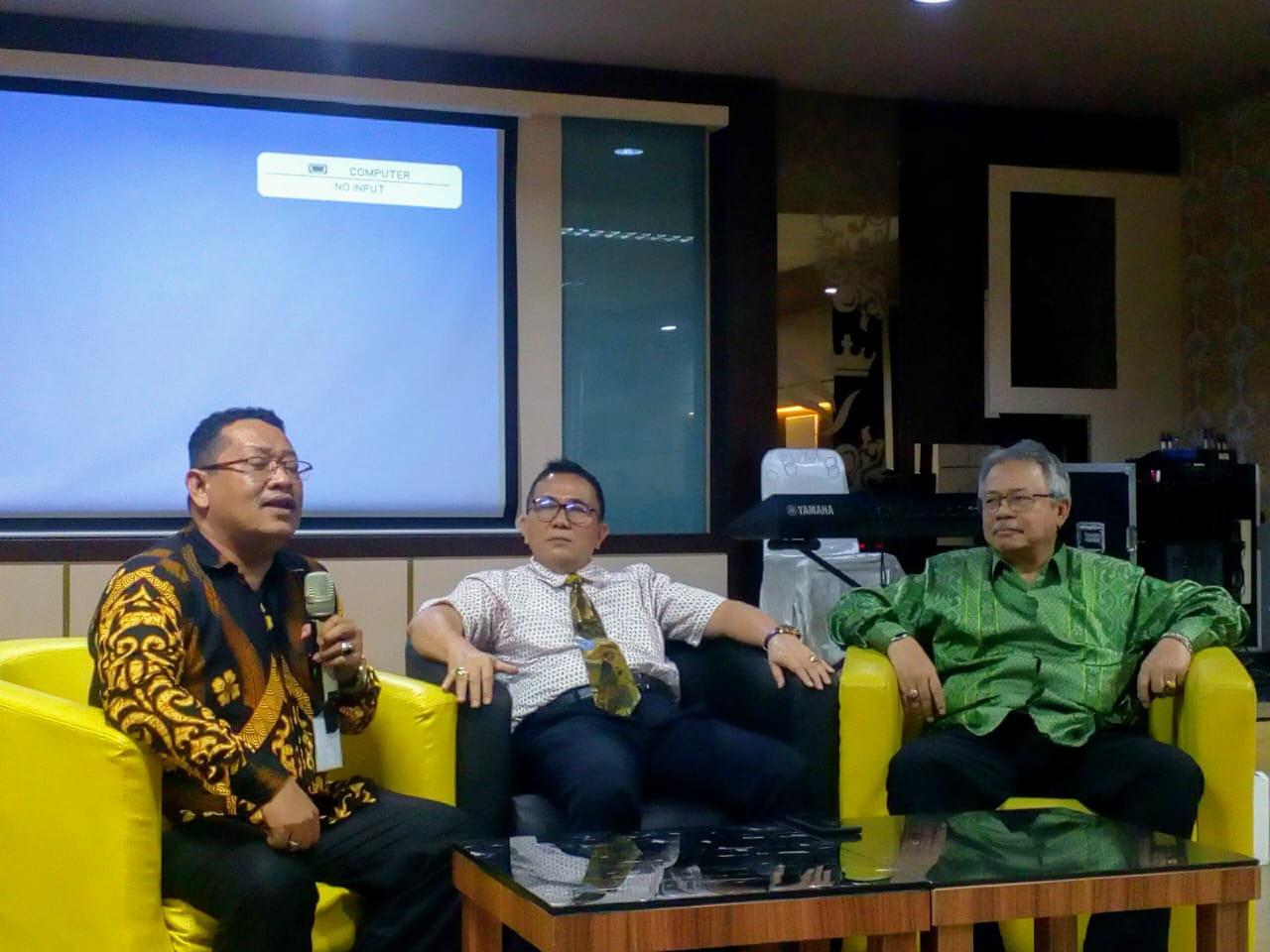 Raker Aptikom