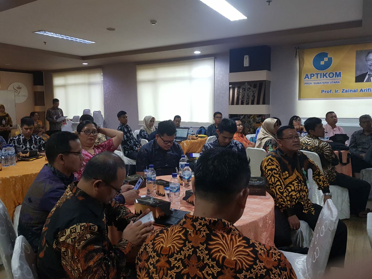 Raker Aptikom